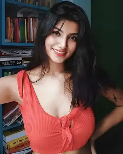 Escort Nazira